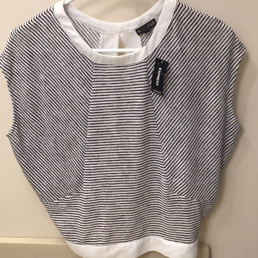 NWT Express top